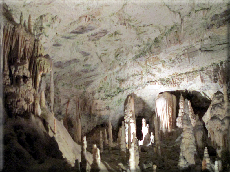 foto Grotte di Postumia